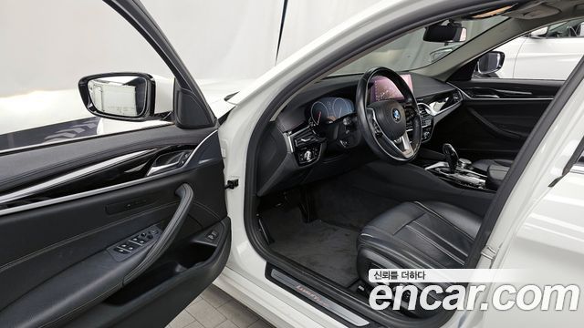 BMW 5 Series (G30) 520i Luxury 2019 — фото 10