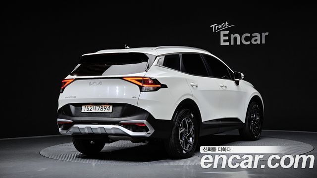 Kia Sportage (V) Diesel 2.0 4WD Prestige 2022 — фото 2