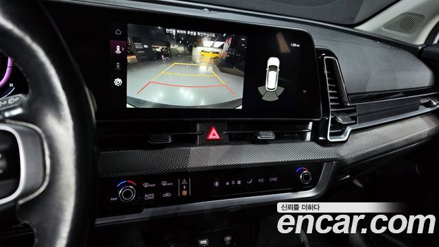 Kia Sportage (V) Diesel 2.0 4WD Prestige 2022 — фото 16