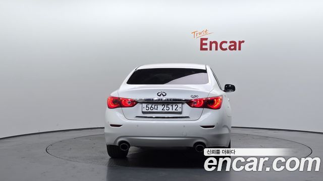 Infiniti Q50 2.2d Premium 2014 — фото 4