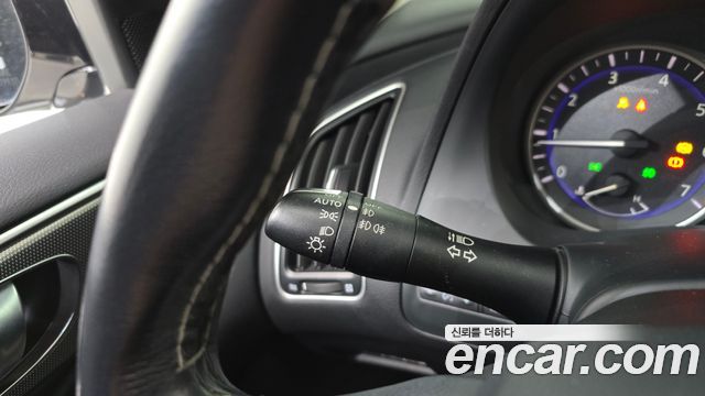 Infiniti Q50 2.2d Premium 2014 — фото 17