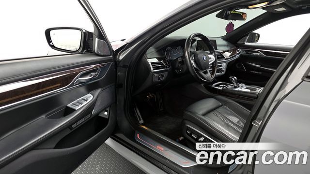 BMW 7 Series (G11) 750Li xDrive Prestige 2016 — фото 10