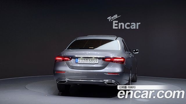 Mercedes-Benz E-Class (W213) E250 Avantgarde 2023 — фото 4