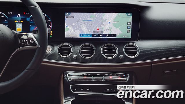 Mercedes-Benz E-Class (W213) E250 Avantgarde 2023 — фото 14