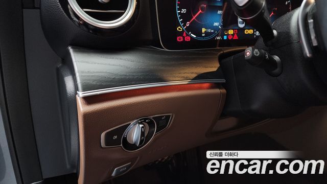 Mercedes-Benz E-Class (W213) E250 Avantgarde 2023 — фото 18