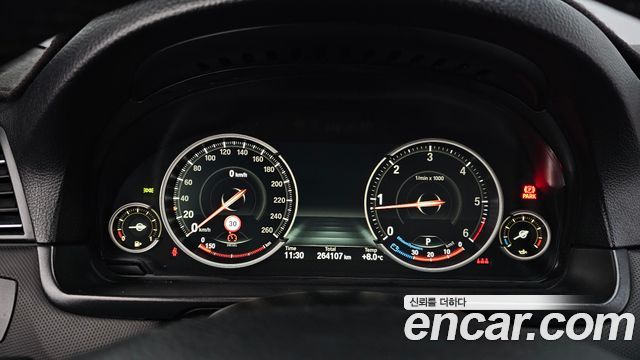 BMW 5 Series (F10) 520d xDrive 2014 — фото 8