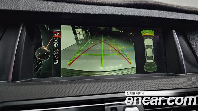 BMW 5 Series (F10) 520d xDrive 2014 — фото 15