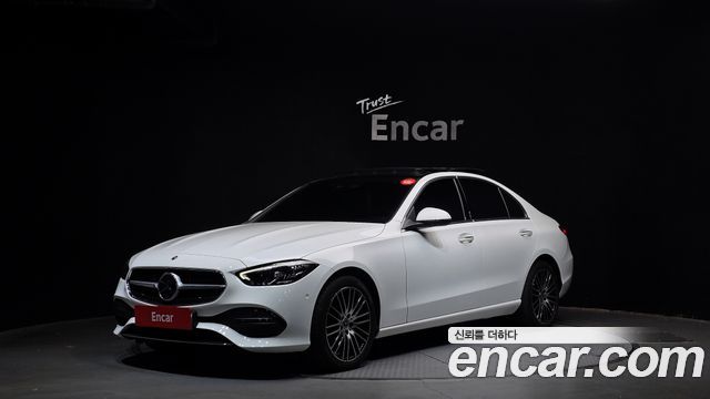Mercedes-Benz C-Class (W206) C200 Avantgarde