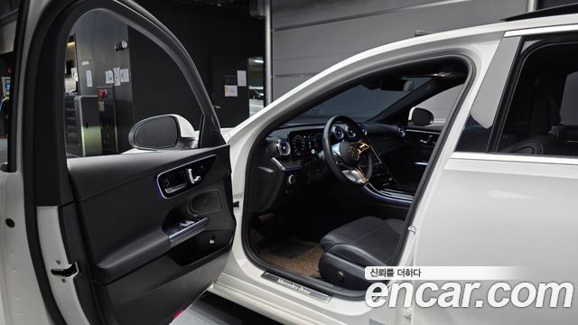 Mercedes-Benz C-Class (W206) C200 Avantgarde 2023 — фото 11