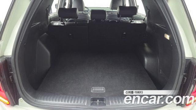KG Mobility (SsangYong) Torres Gasoline 1.5 4WD T7 2023 — фото 20