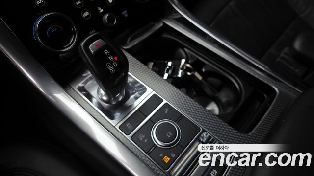 Land Rover Range Rover Sport (II) 3.0 SDV6 HSE Dynamic 2019 — фото 9
