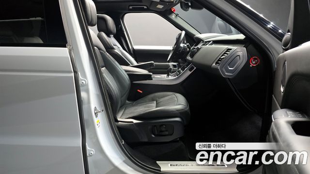 Land Rover Range Rover Sport (II) 3.0 SDV6 HSE Dynamic 2019 — фото 10