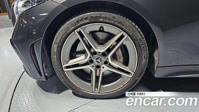 Mercedes-Benz CLS-Class (C257) CLS300d 4MATIC 2023 — фото 5