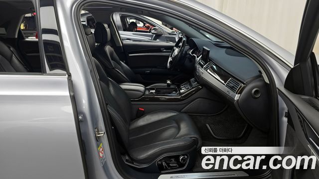 Audi A8 60 TFSI Quattro LWB D4 2015 — фото 11