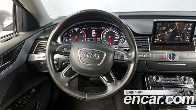 Audi A8 60 TFSI Quattro LWB D4 2015 — фото 13