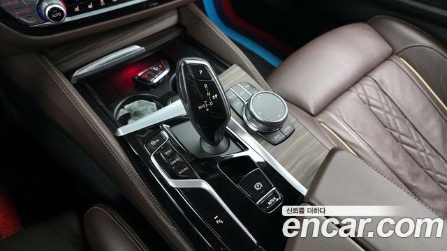BMW 5 Series (G30) 523d M Sport 2021 — фото 9