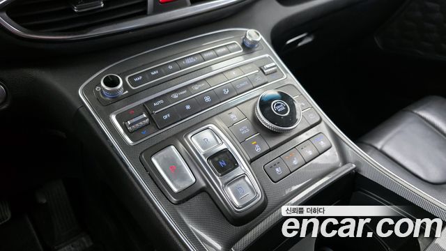 Hyundai Santa Fe Diesel 2.2 2WD Prestige 2021 — фото 9