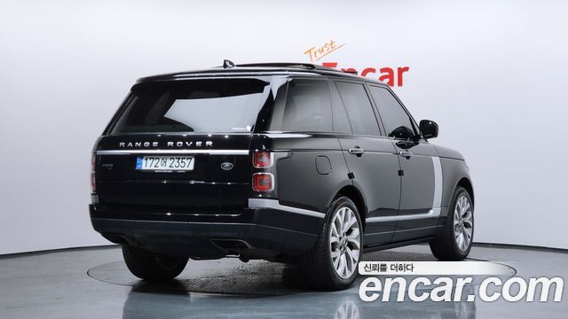 Land Rover Range Rover (IV) 5.0 SC AB 2021 — фото 2
