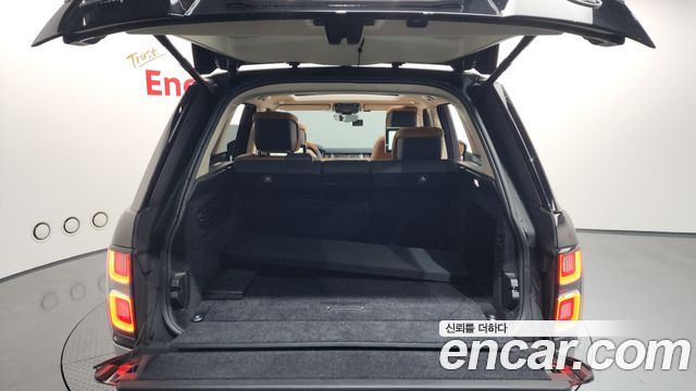 Land Rover Range Rover (IV) 5.0 SC AB 2021 — фото 20