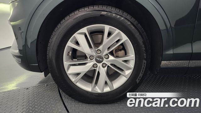 Genesis GV70 2.5T Gasoline 2WD 2023 — фото 5