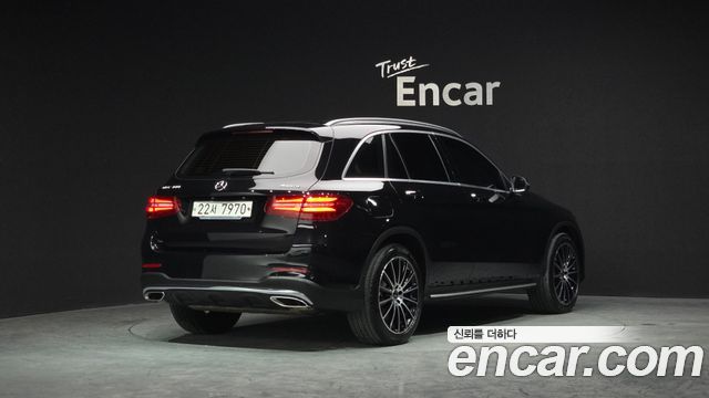 Mercedes-Benz GLC-Class (X253) GLC300 4MATIC AMG Line 2019 — фото 2