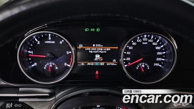Kia Carnival (IV) Diesel 9-Seater Prestige 2023 — фото 8