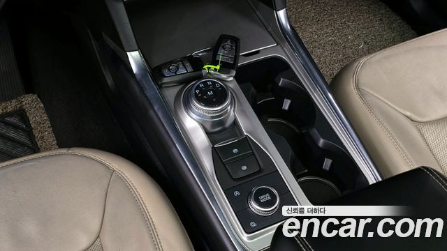 Ford Explorer (VI) 2.3 LimIted 4WD 2020 — фото 9