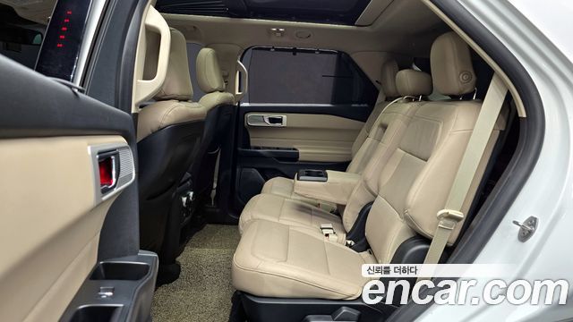 Ford Explorer (VI) 2.3 LimIted 4WD 2020 — фото 16