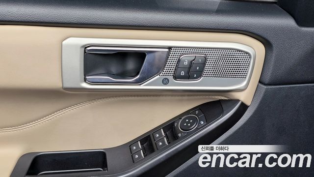 Ford Explorer (VI) 2.3 LimIted 4WD 2020 — фото 21