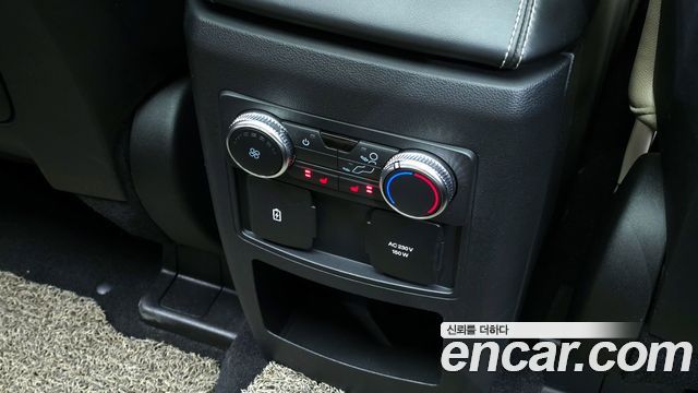 Ford Explorer (VI) 2.3 LimIted 4WD 2020 — фото 23
