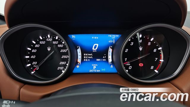 Maserati Levante 3.0 AWD GranSport 2020 — фото 8