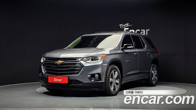 Chevrolet Traverse 3.6 AWD LT Leather Premium 2020 — фото 1