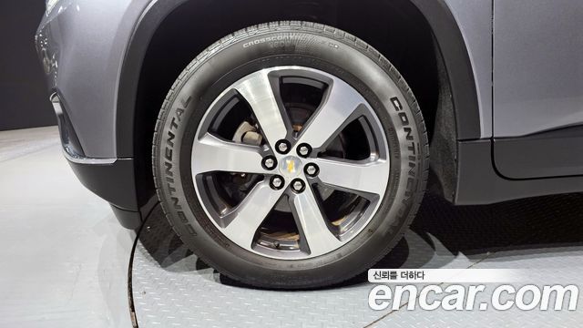 Chevrolet Traverse 3.6 AWD LT Leather Premium 2020 — фото 5