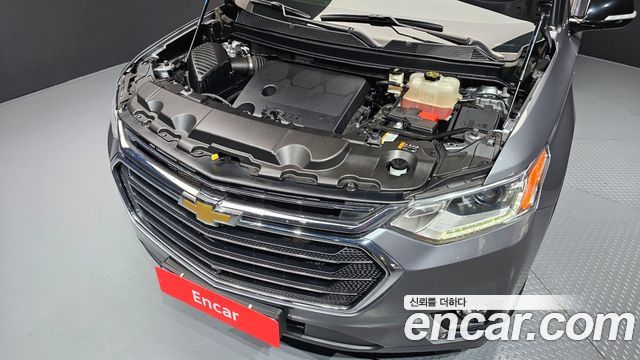 Chevrolet Traverse 3.6 AWD LT Leather Premium 2020 — фото 6