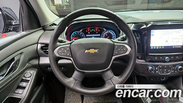 Chevrolet Traverse 3.6 AWD LT Leather Premium 2020 — фото 13