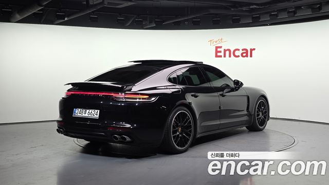 Porsche Panamera (971) 3.0 AWD 2020 — фото 2