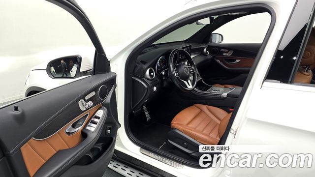 Mercedes-Benz GLC-Class (X253) GLC300 4MATIC 2022 — фото 11