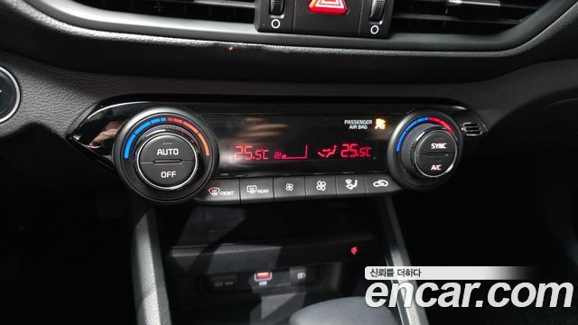 Kia K3 (II) 1.6 Prestige 2022 — фото 18