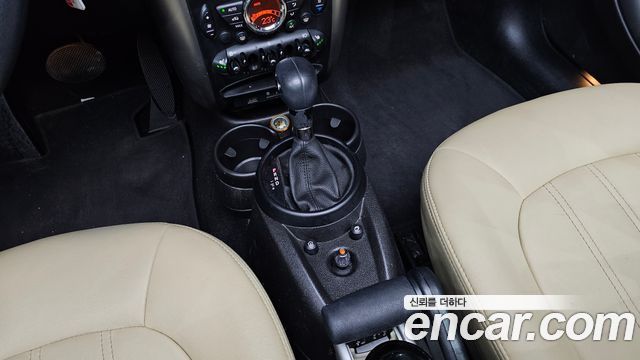 MINI Cooper D Countryman Standard 1st 2014 — фото 9