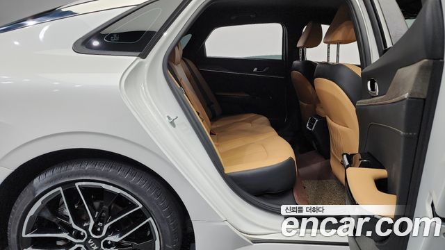 Kia K5 (III) 1.6 Turbo Noblesse 2021 — фото 16