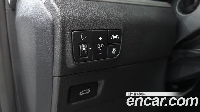 Kia K5 (III) 2.0 LPI(Renter car) Strandard 2023 — фото 12