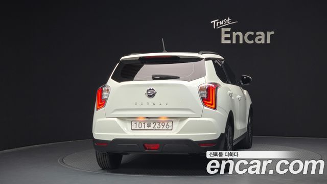 KG Mobility (SsangYong) Very New Tivoli Gasoline 1.5 2WD V3 2022 — фото 4
