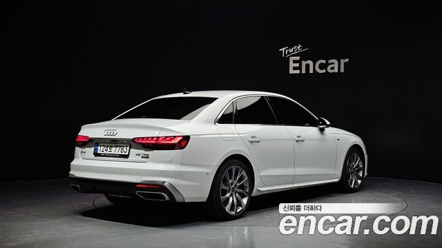 Audi A4 (B9) 45 TFSI Quattro Premium 2023 — фото 2