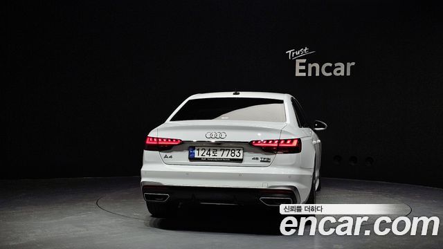 Audi A4 (B9) 45 TFSI Quattro Premium 2023 — фото 4