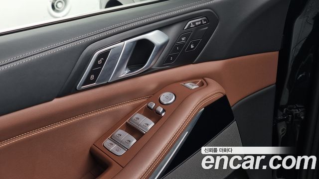 BMW X7 (G07) xDrive 40i M Sport 7STR 2024 — фото 17