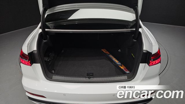 Audi A6 (C8) 45 TFSI Premium 2023 — фото 20