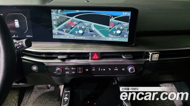 Kia Sorento (IV) Gasoline 2.5T 2WD Prestige 2024 — фото 22