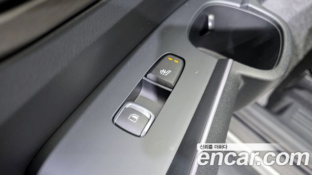 Kia Sorento (IV) Gasoline 2.5T 2WD Prestige 2024 — фото 23