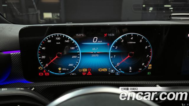 Mercedes-Benz A-Class (W177) A220 Sedan 2023 — фото 8