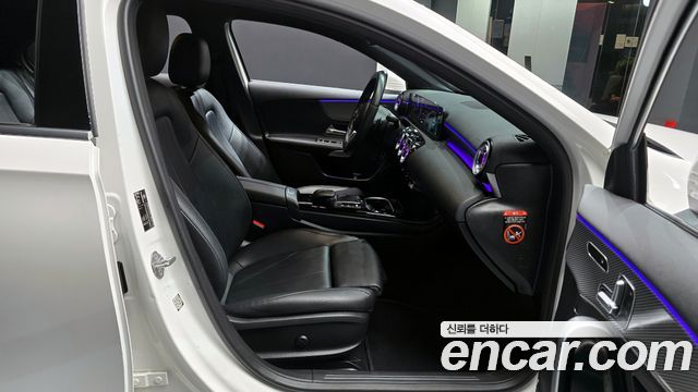 Mercedes-Benz A-Class (W177) A220 Sedan 2023 — фото 10
